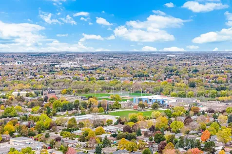 41 Kimbark Drive Brampton ON L6X 2A3