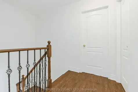 129 Sugarhill Drive Brampton ON L7A 3X4