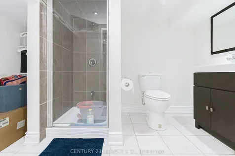 129 Sugarhill Drive Brampton ON L7A 3X4