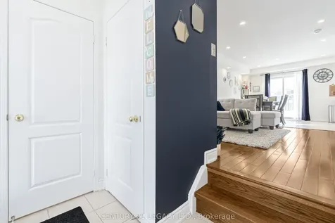 129 Sugarhill Drive Brampton ON L7A 3X4