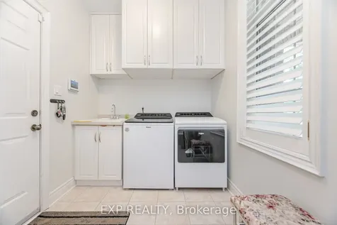 37 Links Lane Brampton ON L6Y 5H2