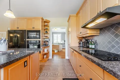 37 Links Lane Brampton ON L6Y 5H2