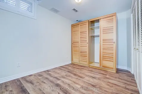 2175 Stavebank Road Mississauga ON L5C 1T3