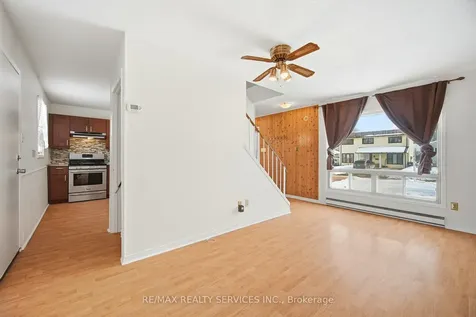 4 Huntington Court Brampton ON L6S 1S4