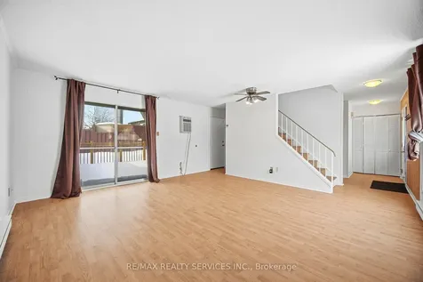 4 Huntington Court Brampton ON L6S 1S4