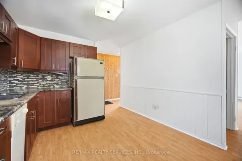 4 Huntington Court Brampton ON L6S 1S4