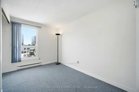 4 Huntington Court Brampton ON L6S 1S4