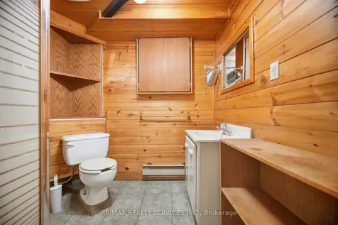 4 Huntington Court Brampton ON L6S 1S4