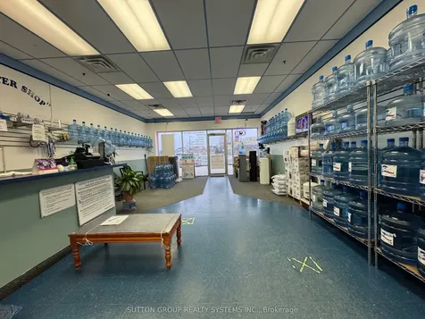 719 Central Parkway Mississauga ON L5B 4L1