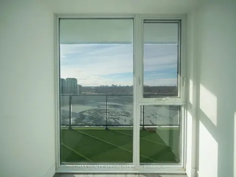 70 Annie Craig Drive Toronto ON M8V 0C5
