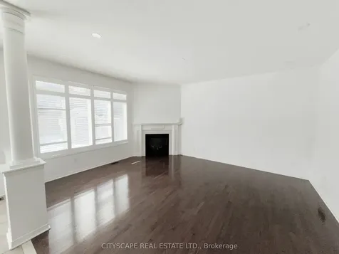 5476 Freshwater Drive Mississauga ON L5M 0J8