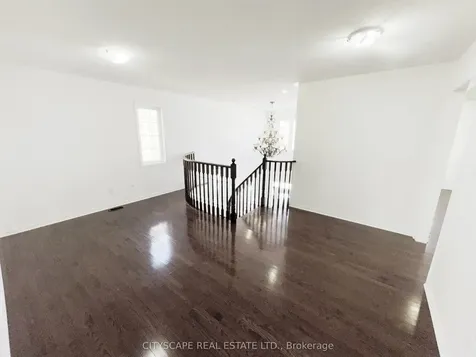 5476 Freshwater Drive Mississauga ON L5M 0J8
