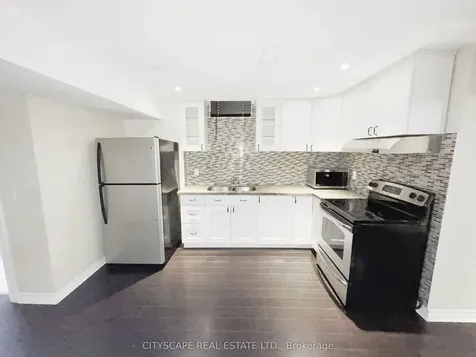 5476 Freshwater Drive Mississauga ON L5M 0J8