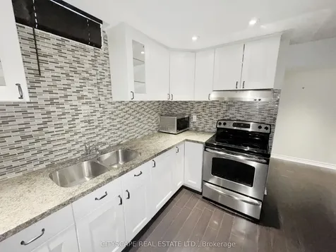 5476 Freshwater Drive Mississauga ON L5M 0J8