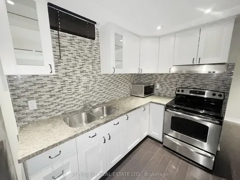 5476 Freshwater Drive Mississauga ON L5M 0J8