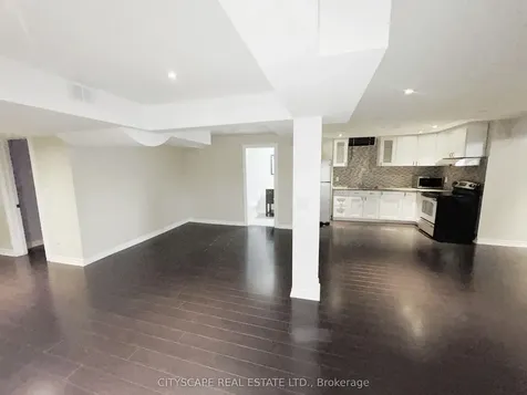 5476 Freshwater Drive Mississauga ON L5M 0J8