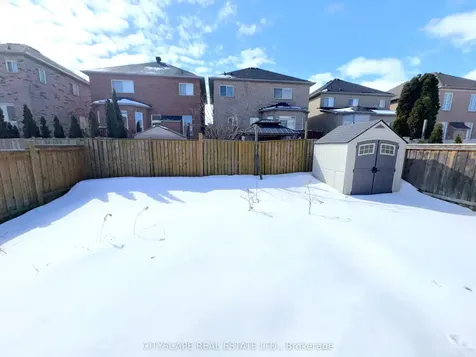 5476 Freshwater Drive Mississauga ON L5M 0J8