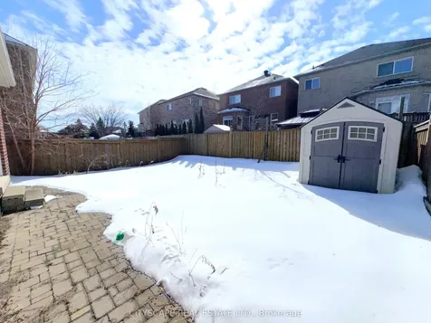 5476 Freshwater Drive Mississauga ON L5M 0J8