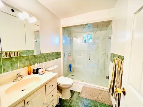 531 Loretta Court Mississauga ON L5B 3S2