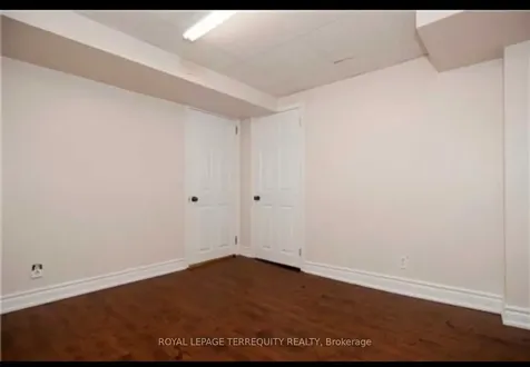 531 Loretta Court Mississauga ON L5B 3S2