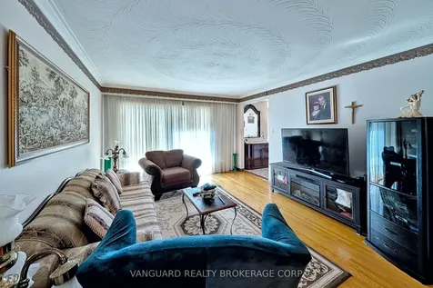 92 Skelton Boulevard Brampton ON L6V 2P6