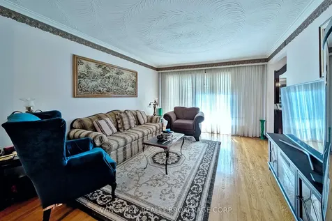 92 Skelton Boulevard Brampton ON L6V 2P6