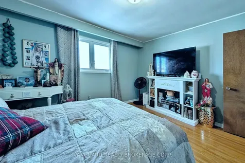 92 Skelton Boulevard Brampton ON L6V 2P6