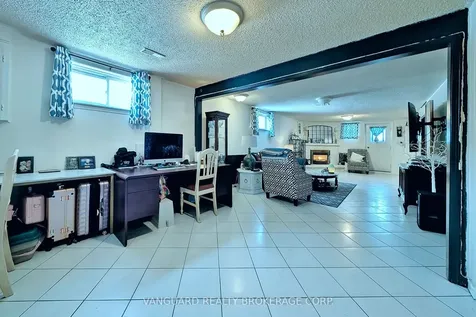 92 Skelton Boulevard Brampton ON L6V 2P6