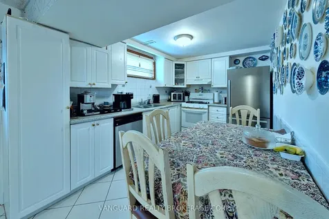 92 Skelton Boulevard Brampton ON L6V 2P6