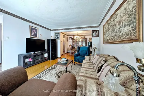 92 Skelton Boulevard Brampton ON L6V 2P6