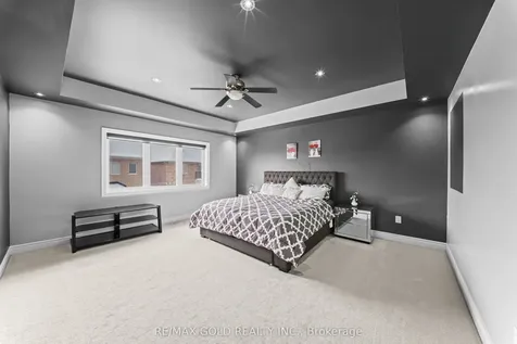 62 Bakersfield Road Brampton ON L6P 3Y5