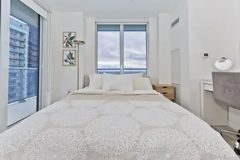 4655 Metcalfe Avenue Mississauga ON L5M 0Z7