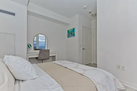 4655 Metcalfe Avenue Mississauga ON L5M 0Z7