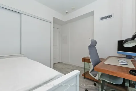 4655 Metcalfe Avenue Mississauga ON L5M 0Z7