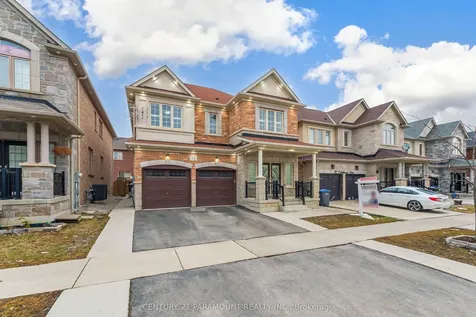 28 Clockwork Drive Brampton ON L7A 4R8