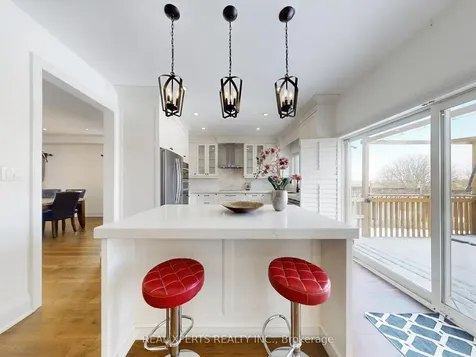 6786 Kazoo Court Mississauga ON L5W 1T4