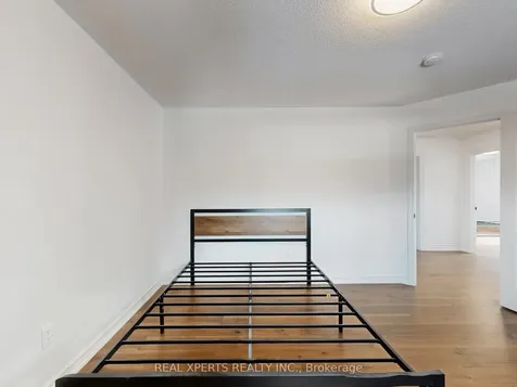6786 Kazoo Court Mississauga ON L5W 1T4