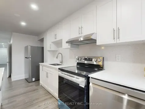 6786 Kazoo Court Mississauga ON L5W 1T4