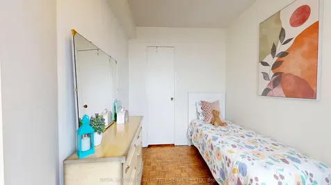 284 Mill Road Toronto ON M9C 4W6
