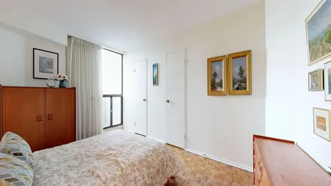 284 Mill Road Toronto ON M9C 4W6