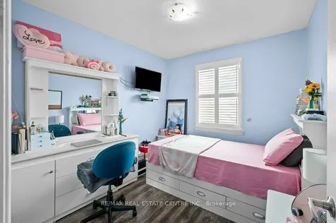 7255 Dooley Drive Mississauga ON L4T 2S7