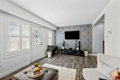 7255 Dooley Drive Mississauga ON L4T 2S7