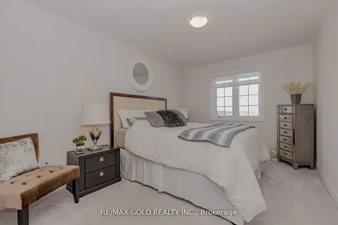 18 Branigan Crescent Halton Hills ON L7G 0N2