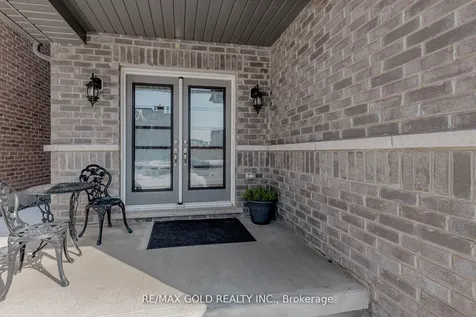 18 Branigan Crescent Halton Hills ON L7G 0N2