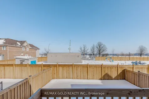 18 Branigan Crescent Halton Hills ON L7G 0N2