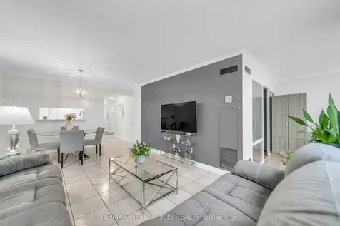 2470 Eglinton Avenue W Toronto ON M6M 5E7