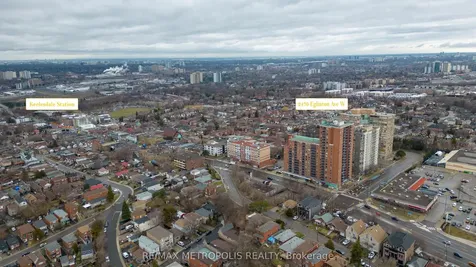 2470 Eglinton Avenue W Toronto ON M6M 5E7