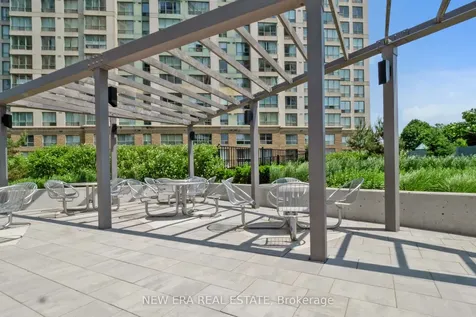 30 Samuel Wood Way Toronto ON M9B 0C9