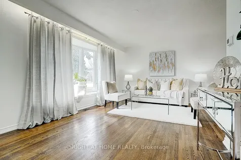 11 Tullamore Road Brampton ON L6W 1J6