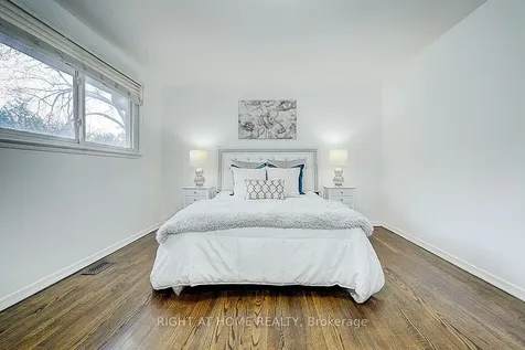 11 Tullamore Road Brampton ON L6W 1J6